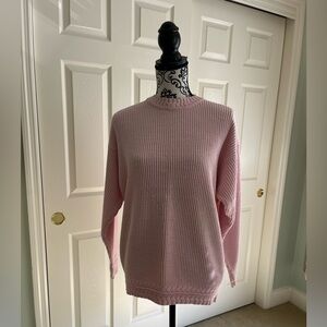 PINK HEAVY ROUND NECK LONG SLEEVE SWEATER.